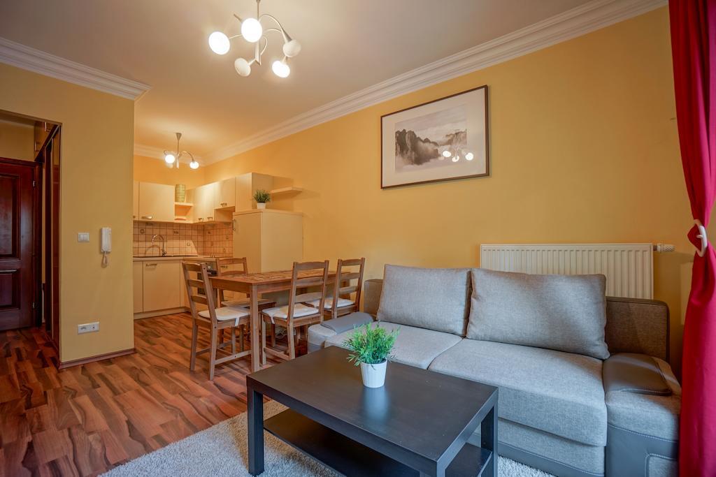 Apart4You Apartamenty Bulwary25 Zakopane Phòng bức ảnh